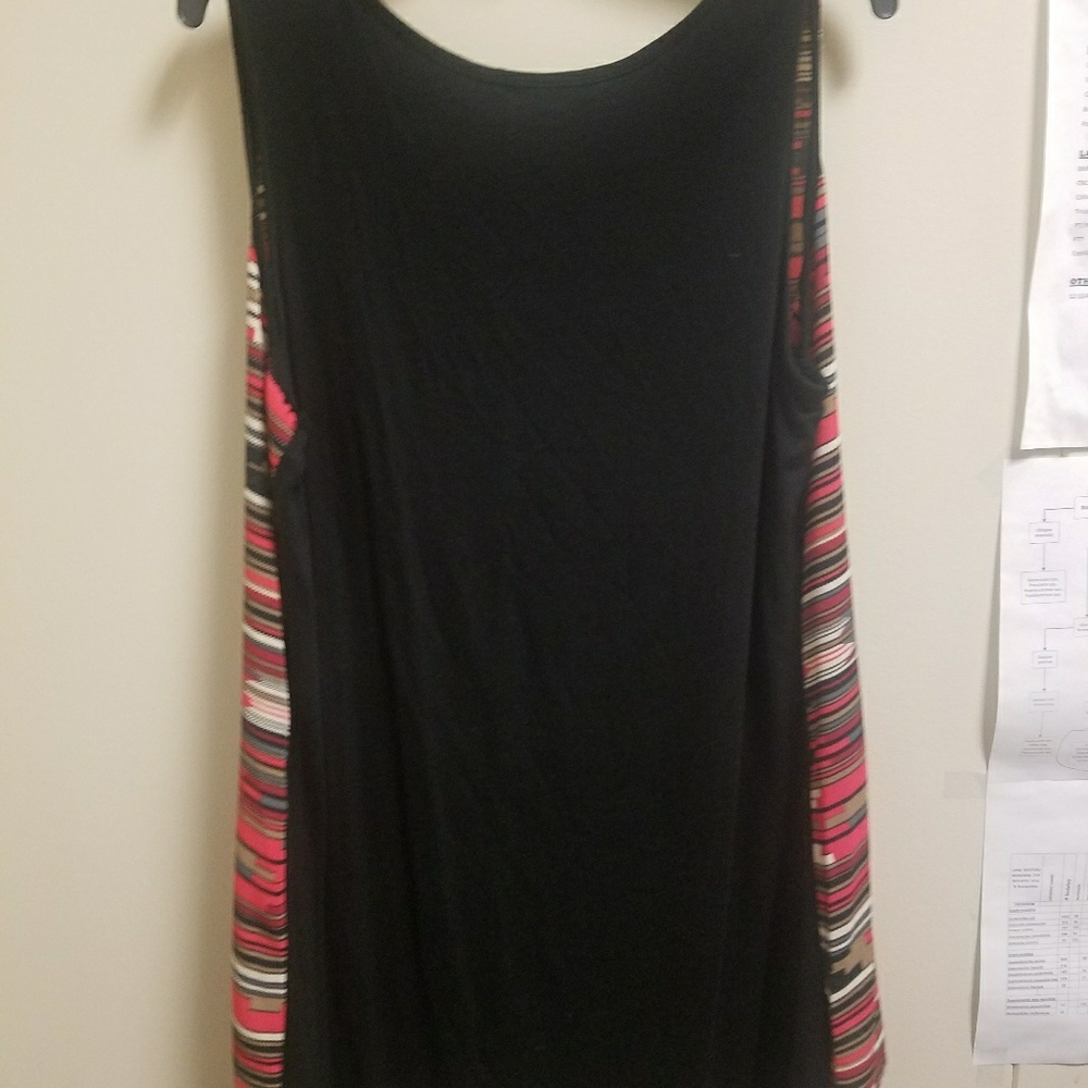Aztec tank.  Never worn - Picture 2 of 2